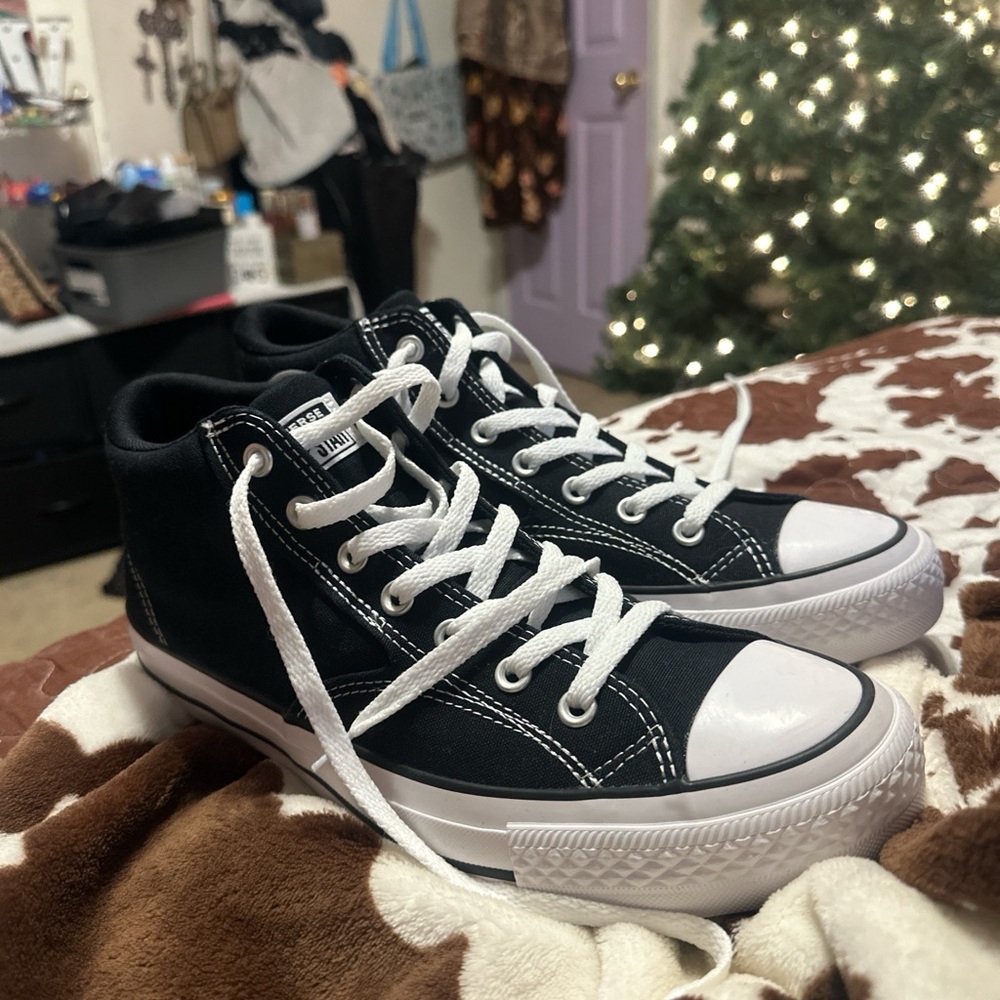 Converse womens Black and White Sneakers